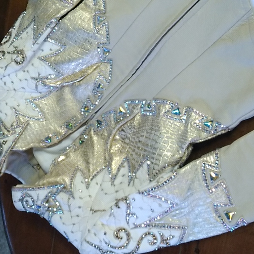 Absolutely Beautiful Gold Multicolored Jeweled Ja… - image 3